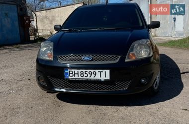 Хэтчбек Ford Fiesta 2008 в Белгороде-Днестровском