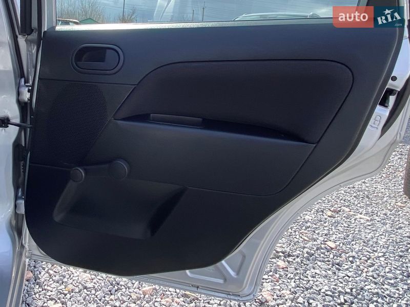 Хетчбек Ford Fiesta 2007 в Рівному