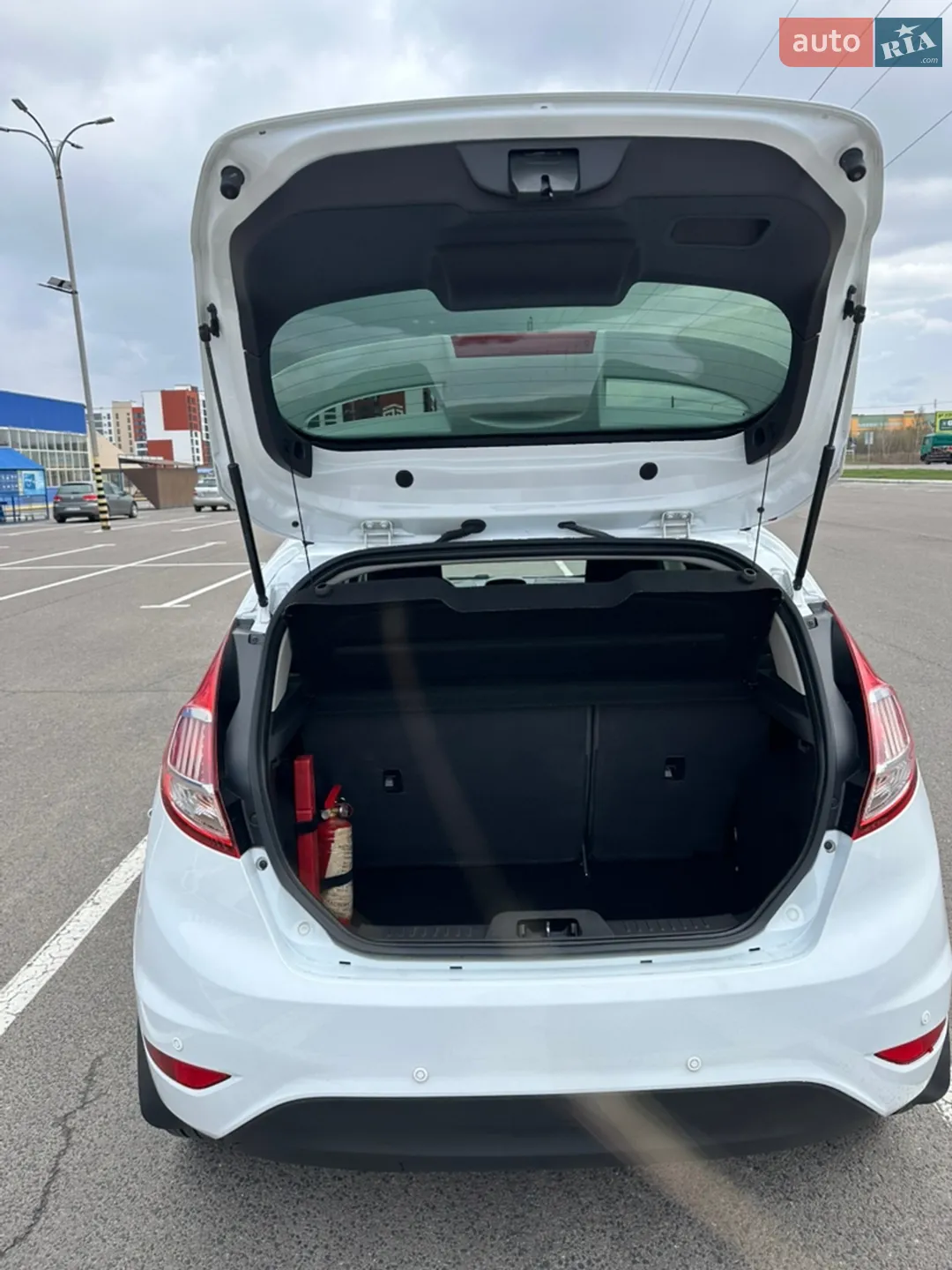 2016 Ford Fiesta - мініатюра 4