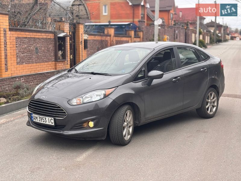 Седан Ford Fiesta 2019 в Житомире