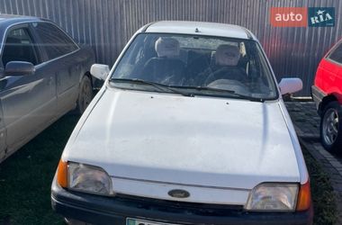 Хетчбек Ford Fiesta 1991 в Чернівцях
