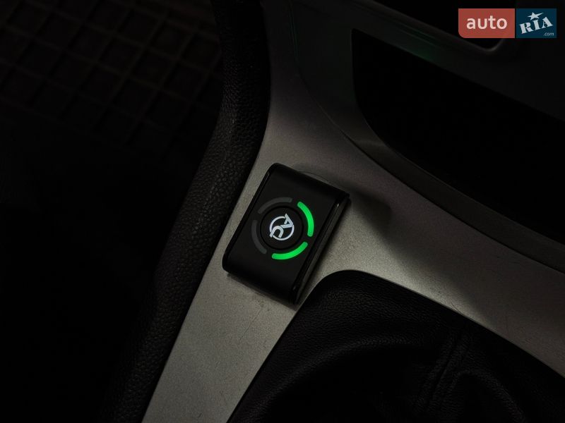 Седан Ford Fiesta 2013 в Николаеве