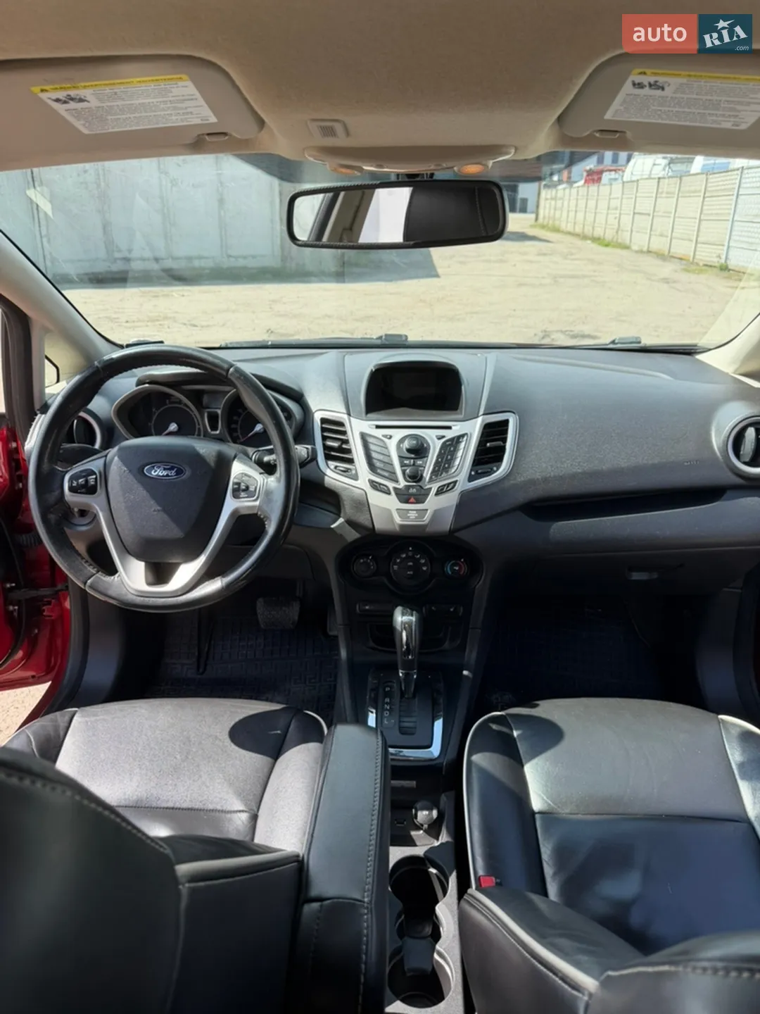 2012 Ford Fiesta - мініатюра 23
