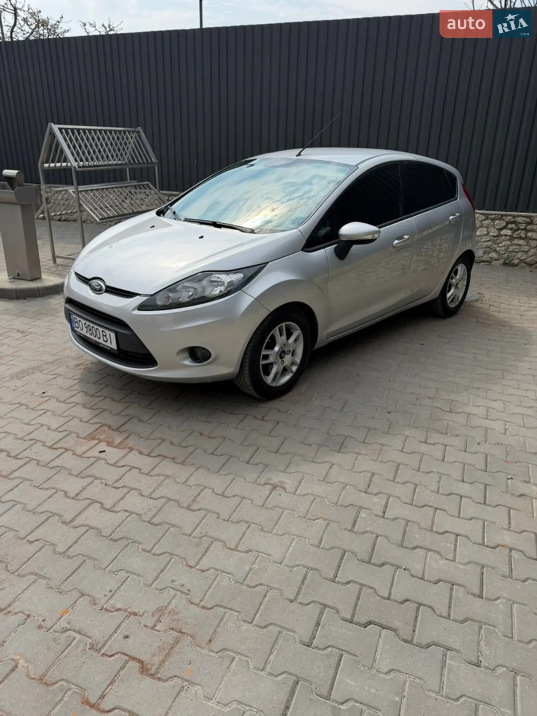 2010 Ford Fiesta - мініатюра 6