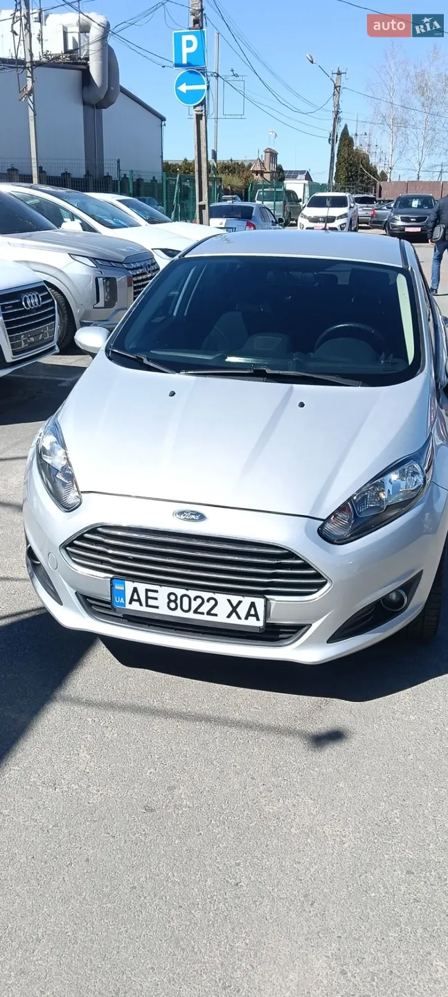 2016 Ford Fiesta - фото 1