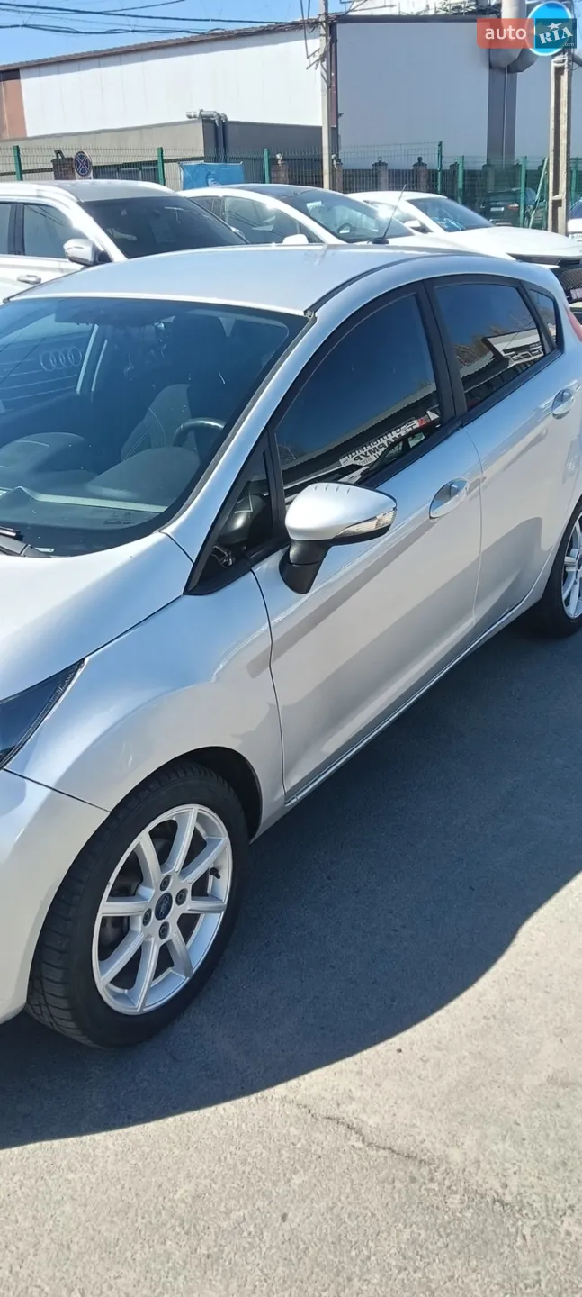 2016 Ford Fiesta - мініатюра 10