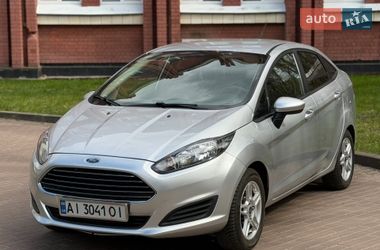 Седан Ford Fiesta 2018 в Чернигове