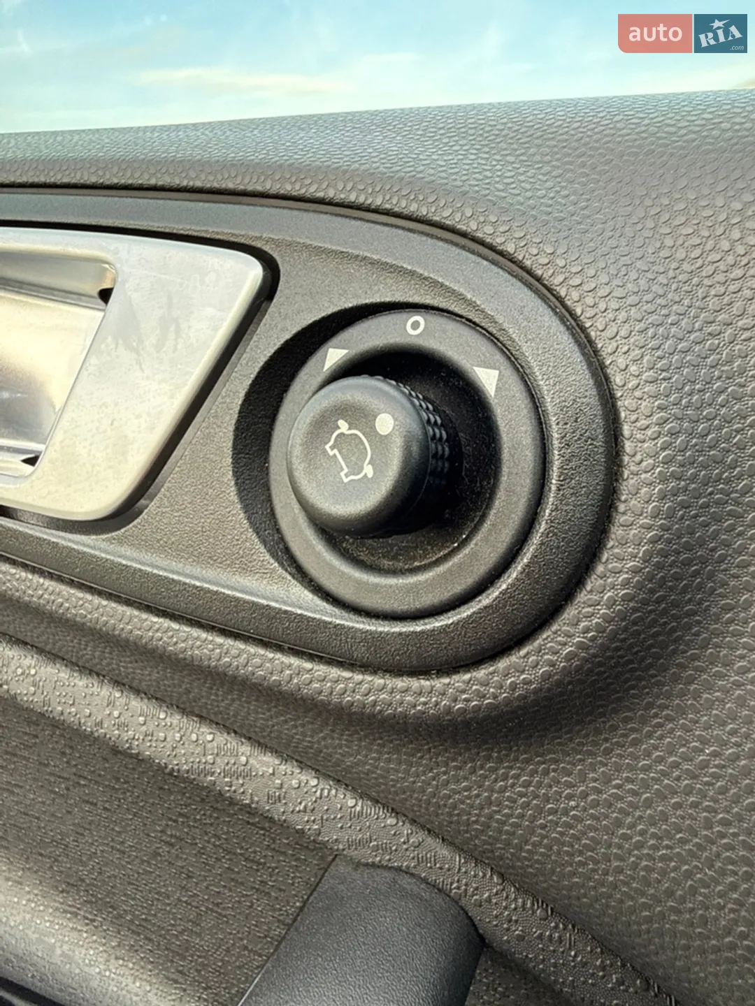 2015 Ford Fiesta - мініатюра 22