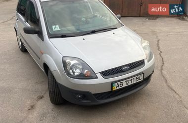 Хэтчбек Ford Fiesta 2008 в Виннице