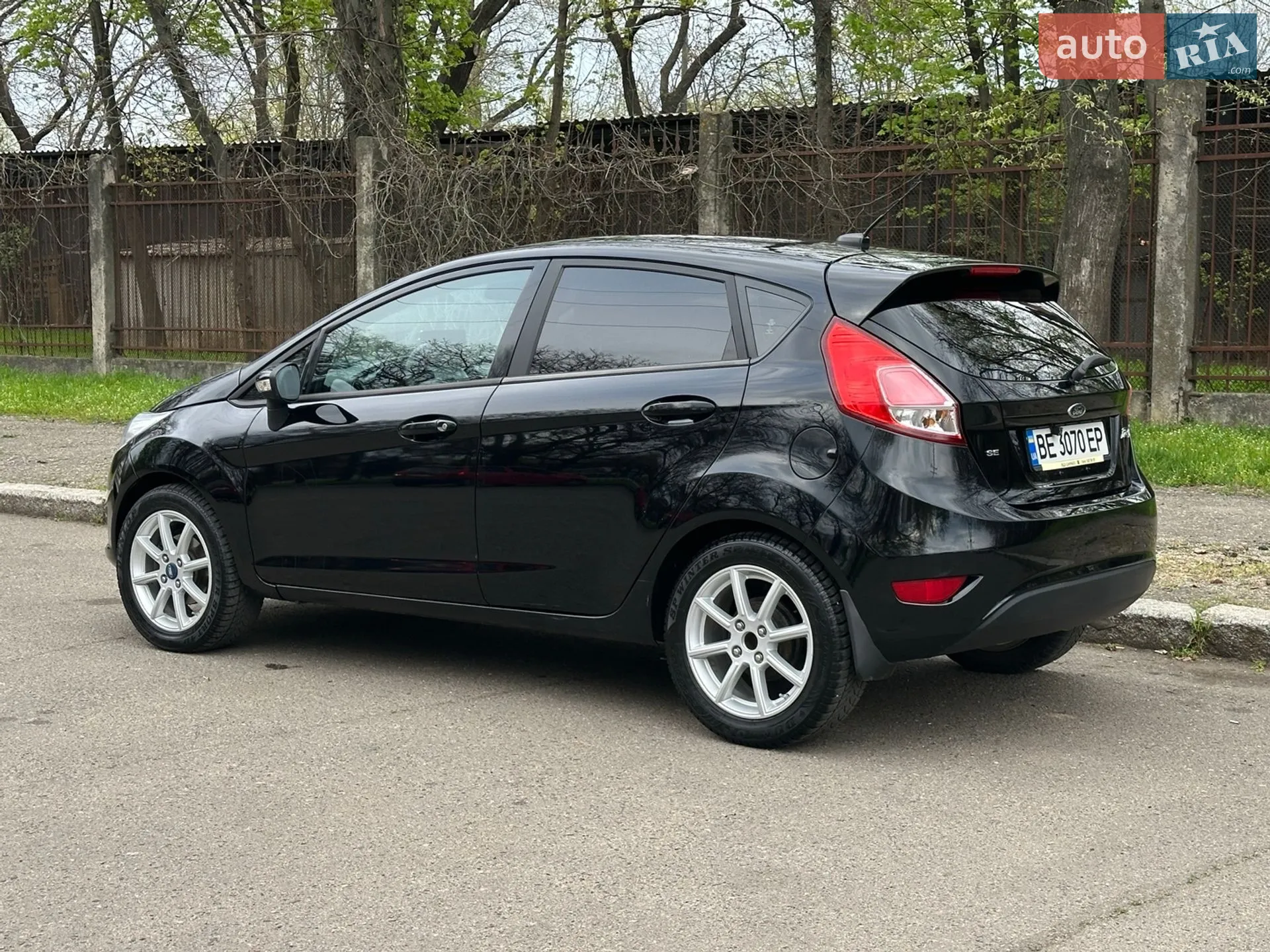 2017 Ford Fiesta - мініатюра 5