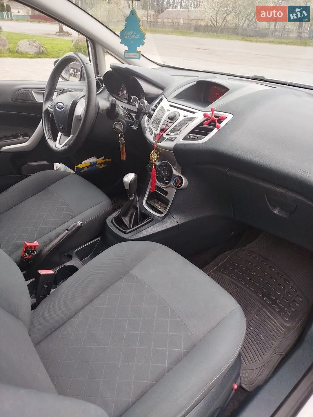 2012 Ford Fiesta - мініатюра 10