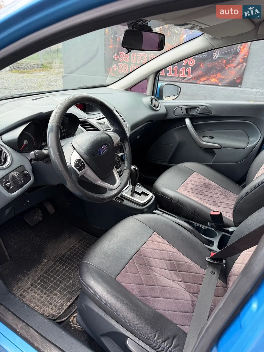 2010 Ford Fiesta - мініатюра 11