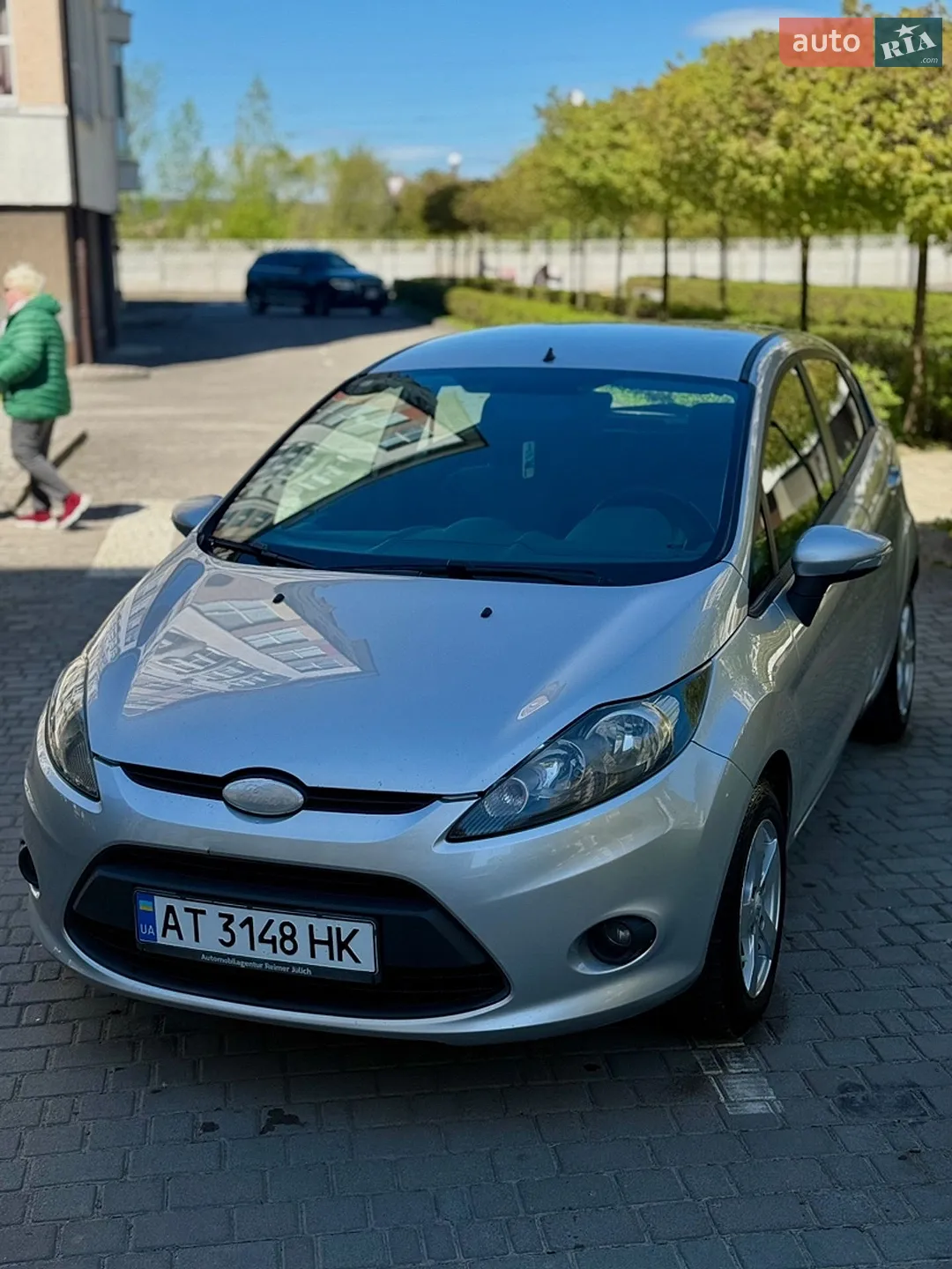 2010 Ford Fiesta - мініатюра 2
