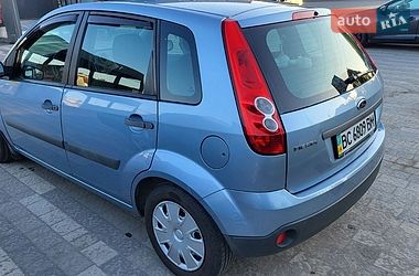 Хэтчбек Ford Fiesta 2007 в Львове