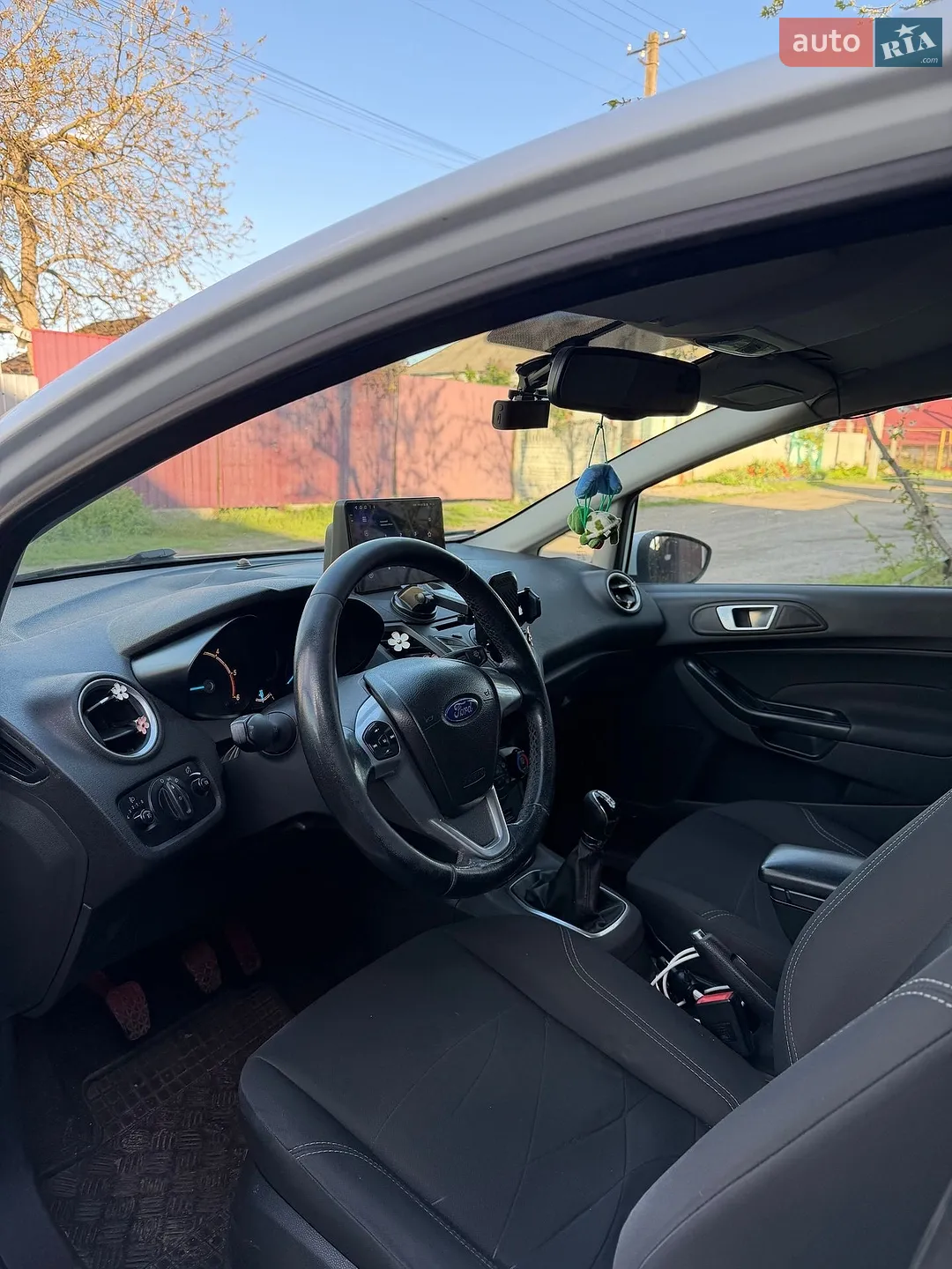 2013 Ford Fiesta - мініатюра 2