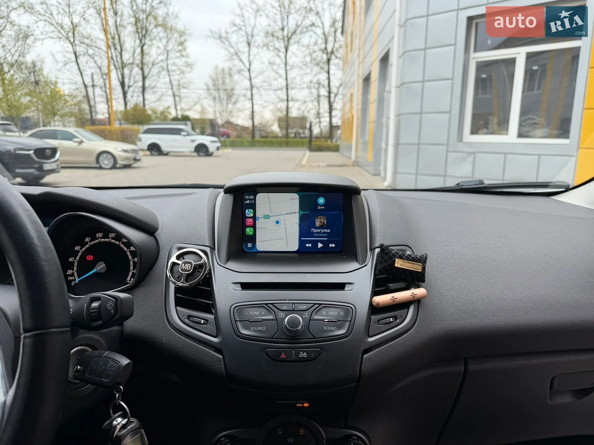 2016 Ford Fiesta - мініатюра 11