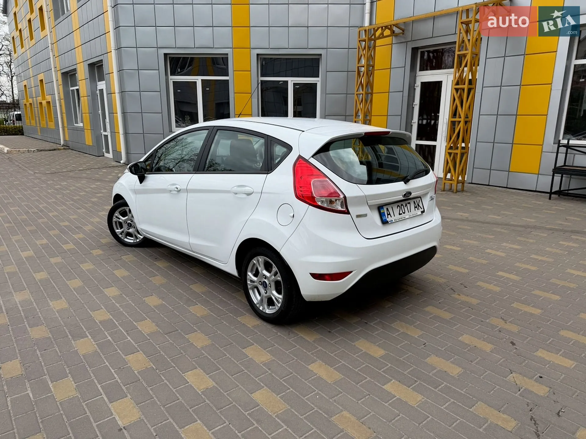 2016 Ford Fiesta - мініатюра 20