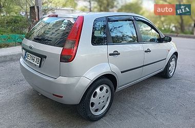 Хэтчбек Ford Fiesta 2004 в Днепре