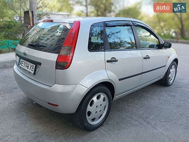 Ford Fiesta 2004
