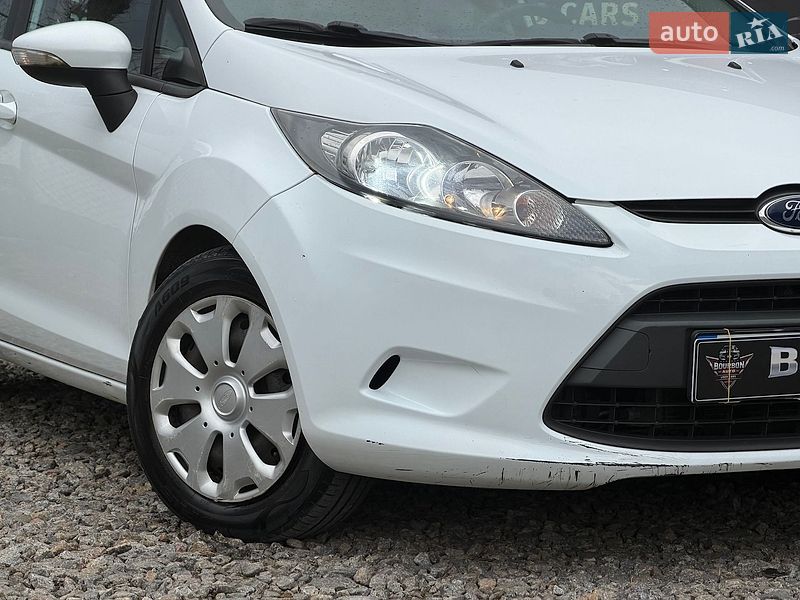 Хетчбек Ford Fiesta 2012 в Вінниці