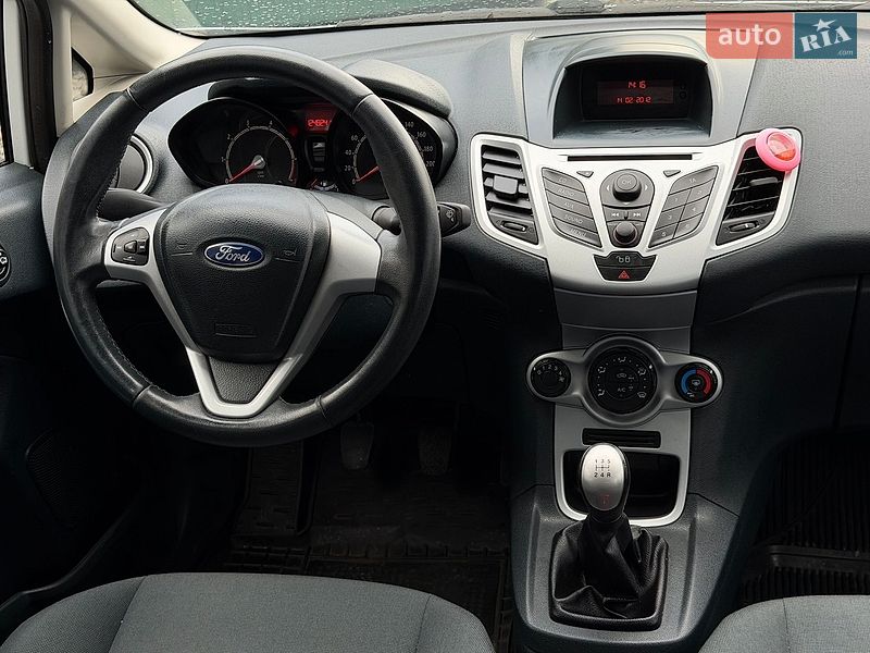 Хетчбек Ford Fiesta 2012 в Вінниці