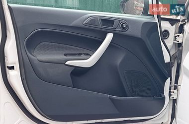 Хетчбек Ford Fiesta 2012 в Вінниці