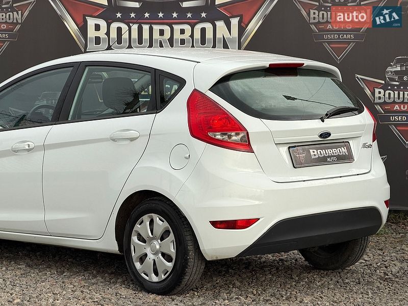 Хетчбек Ford Fiesta 2012 в Вінниці