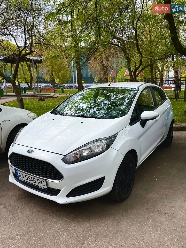 2015 Ford Fiesta - мініатюра 18