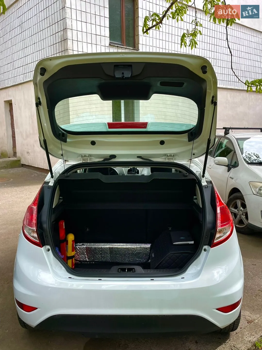 2016 Ford Fiesta - мініатюра 8