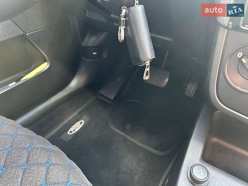 Хетчбек Ford Fiesta 2006 в Києві