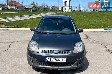 Хэтчбек Ford Fiesta 2007 в Ставище