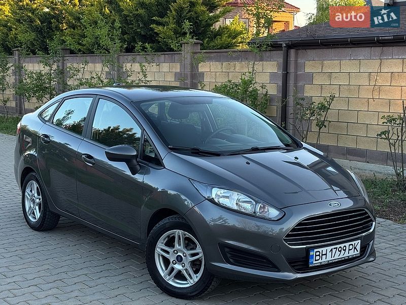 Седан Ford Fiesta 2019 в Одессе