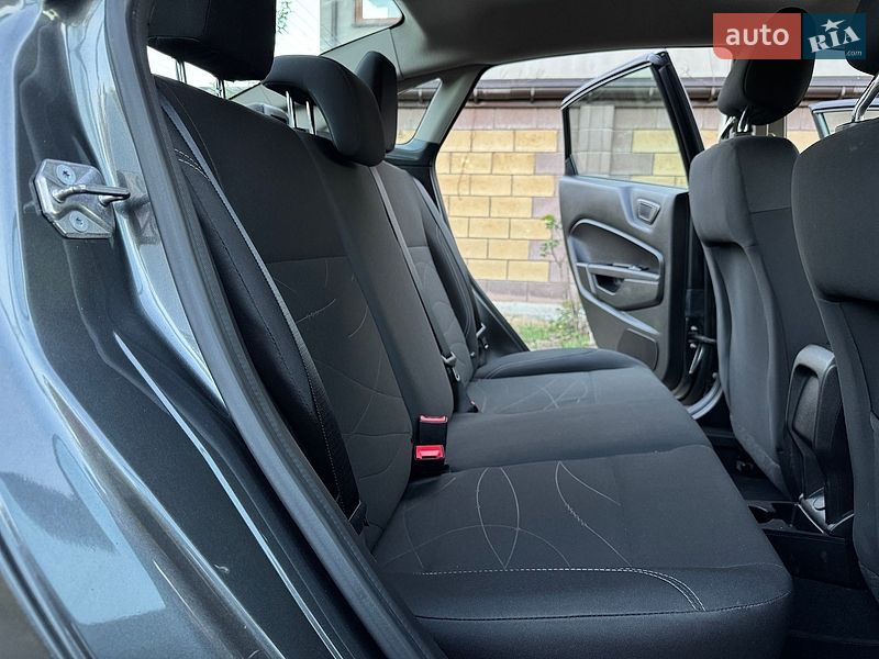 Седан Ford Fiesta 2019 в Одессе