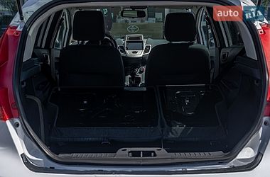 Хэтчбек Ford Fiesta 2011 в Днепре
