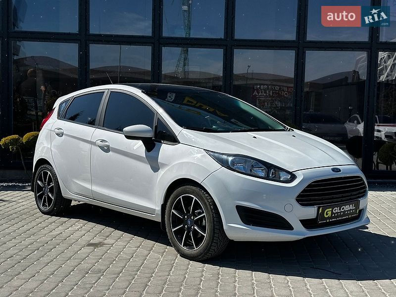 Хетчбек Ford Fiesta 2018 в Львові