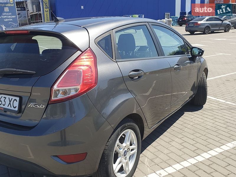 Хэтчбек Ford Fiesta 2019 в Шептицькому