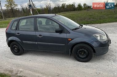 Хэтчбек Ford Fiesta 2006 в Днепре