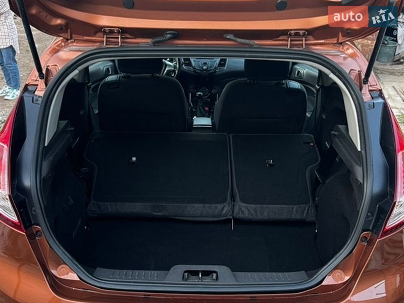 Хэтчбек Ford Fiesta 2013 в Одессе