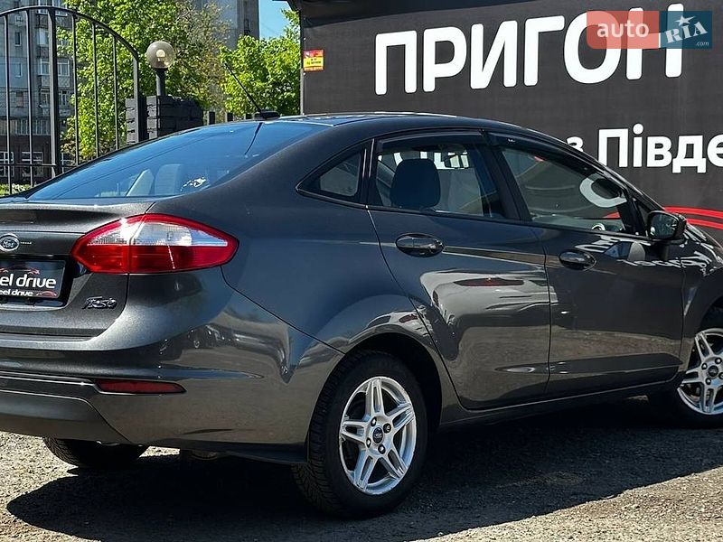 Седан Ford Fiesta 2017 в Миколаєві