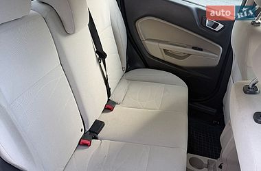 Хэтчбек Ford Fiesta 2016 в Львове