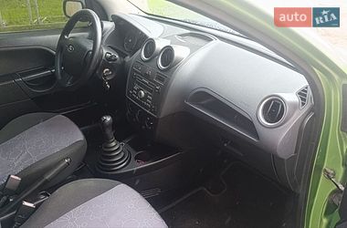 Хэтчбек Ford Fiesta 2007 в Прилуках
