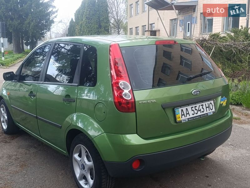 Хэтчбек Ford Fiesta 2007 в Прилуках