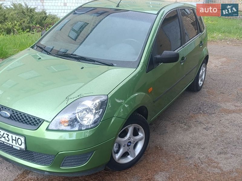 Хэтчбек Ford Fiesta 2007 в Прилуках