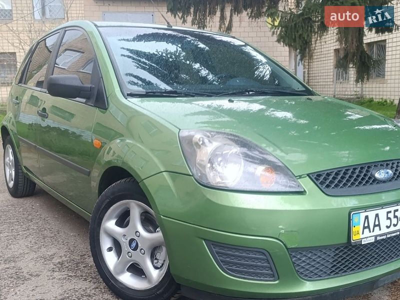 Хэтчбек Ford Fiesta 2007 в Прилуках