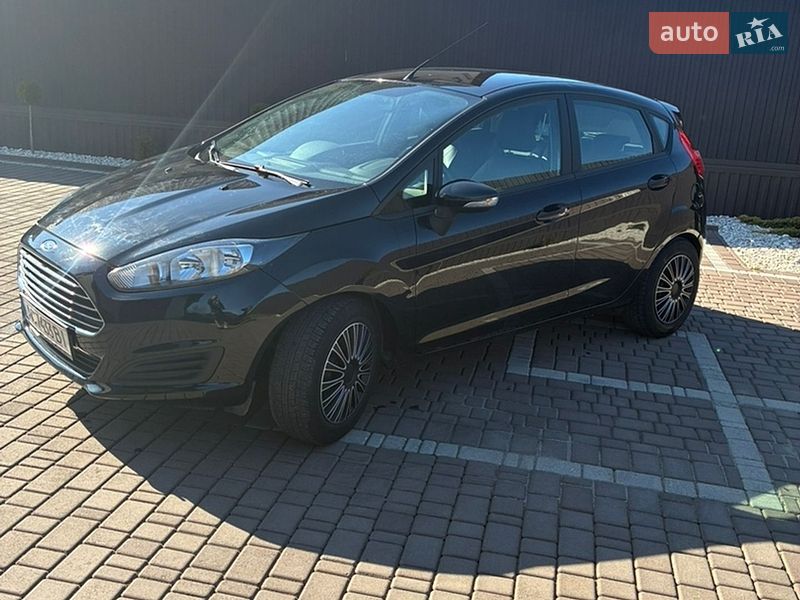 Хетчбек Ford Fiesta 2013 в Ковелі