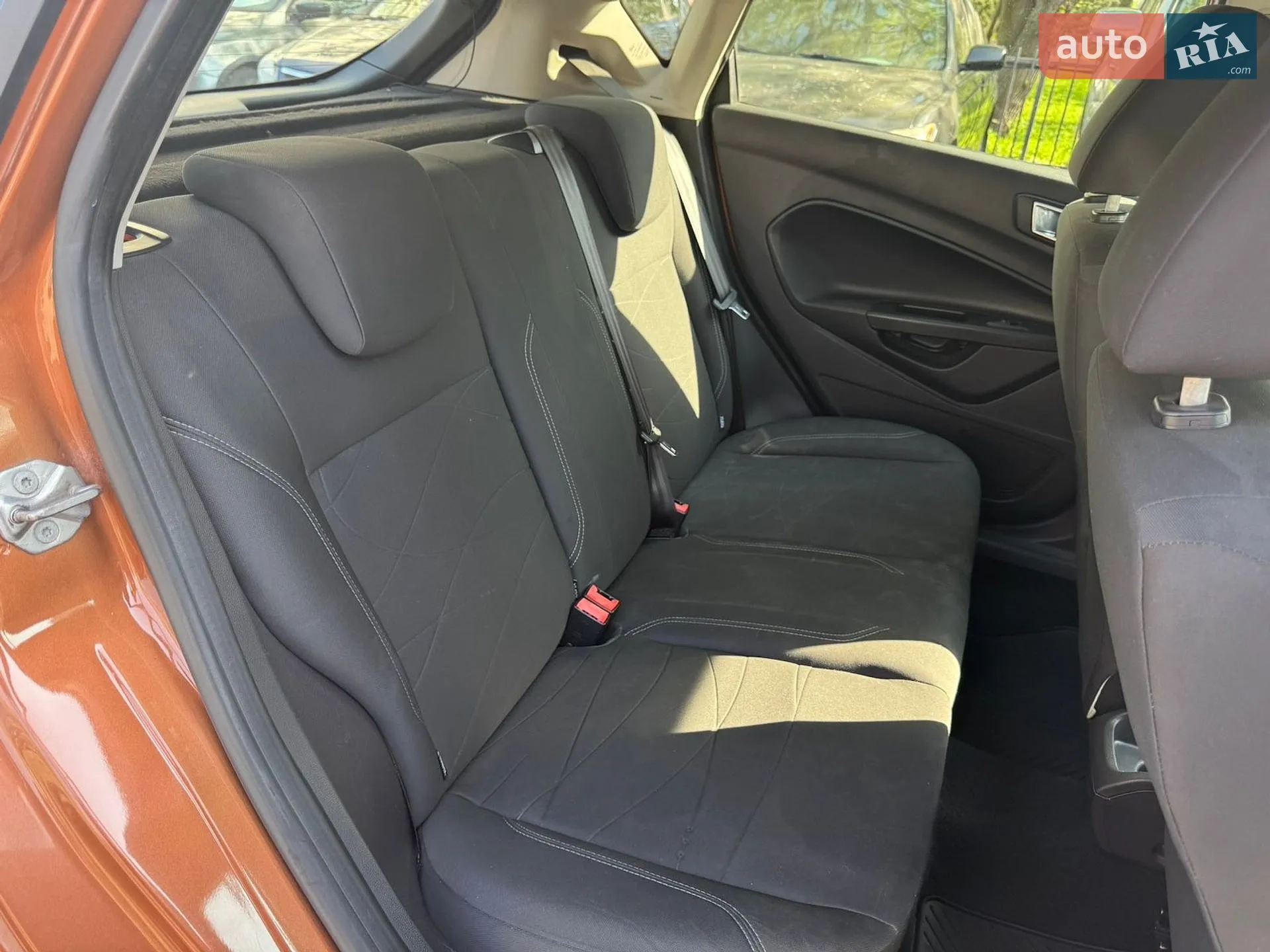 2014 Ford Fiesta - мініатюра 19