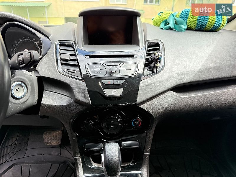 Седан Ford Fiesta 2013 в Харкові