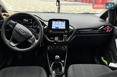 Хетчбек Ford Fiesta 2017 в Львові