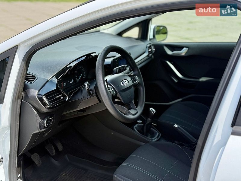Хэтчбек Ford Fiesta 2018 в Киеве