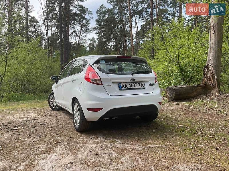Хетчбек Ford Fiesta 2017 в Броварах